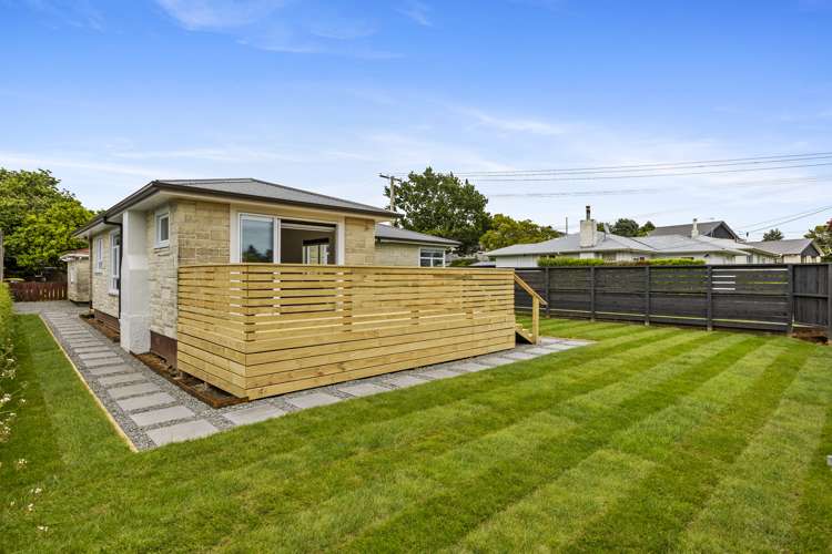 14 Cowling Road Hurdon_19