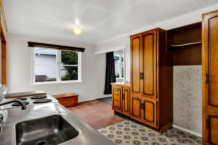 42 Puriri Street Hawera_6