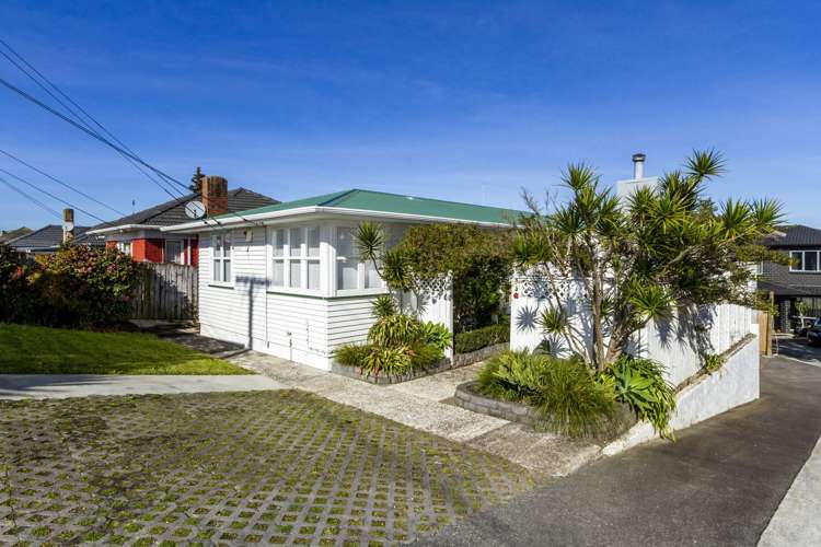 553 Richardson Road Mount Roskill_18