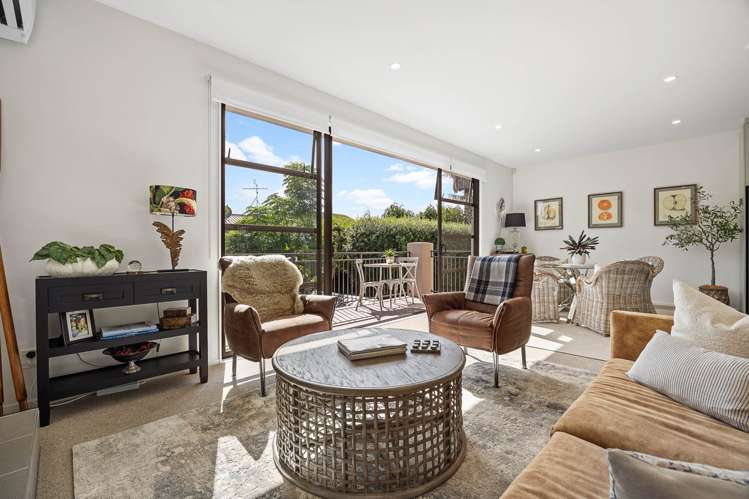 74B Ireland Road Mt Wellington_6