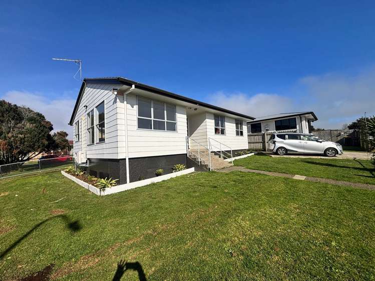 2 Arnhem Place Pukekohe_17