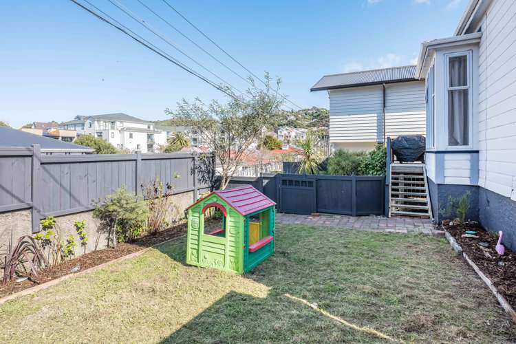 446 Adelaide Road Berhampore_1