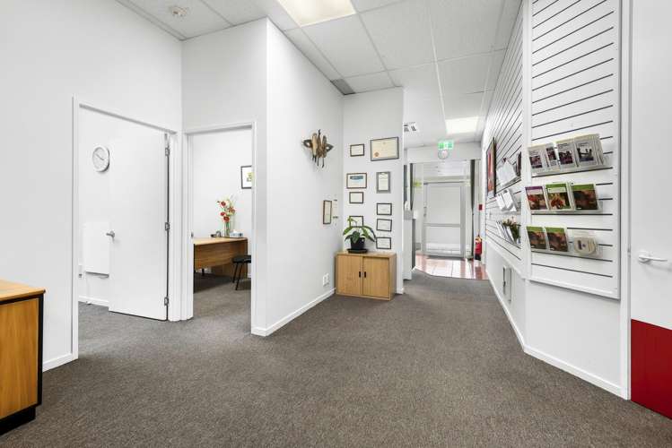 11-13 Robe Street New Plymouth Central_14