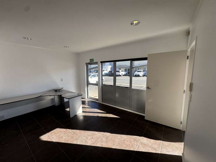 11/18 Lambie Drive Papatoetoe_3