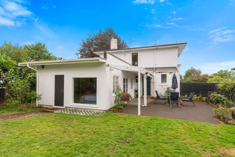 16 High Street Glenholme_25