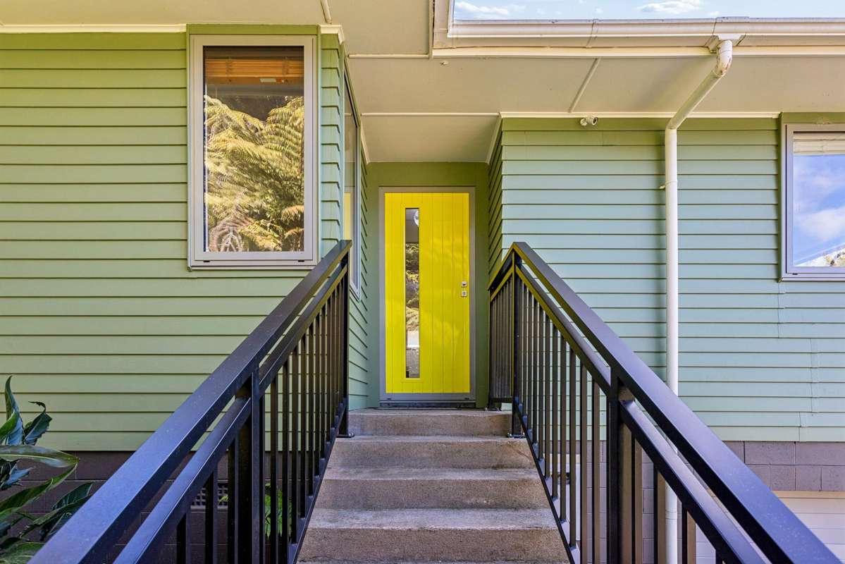 373 Huia Road_4