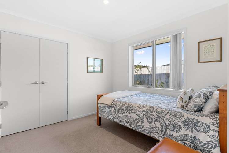 22 Kowi Lakes Drive One Tree Point_14