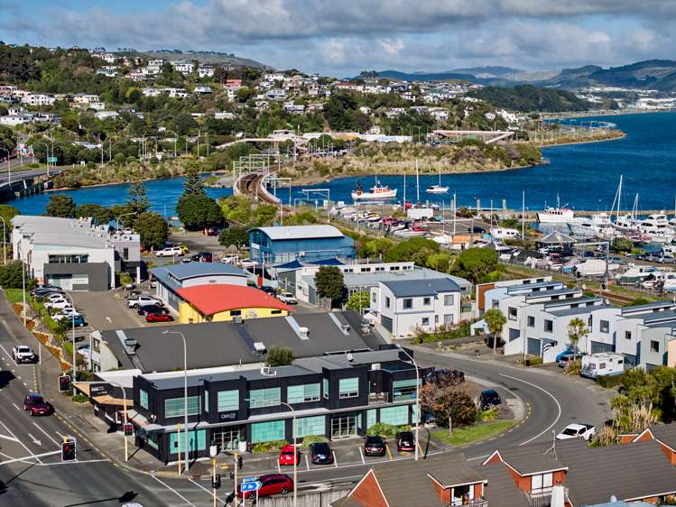 28b Mana Esplanade Paremata_16