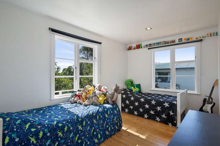 22 Parakai Street Paraparaumu_13