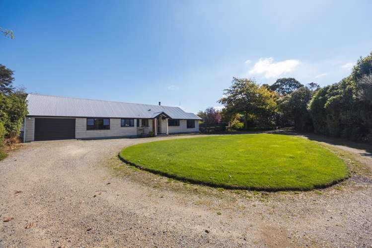376 Awamoa Road Awamoa_17