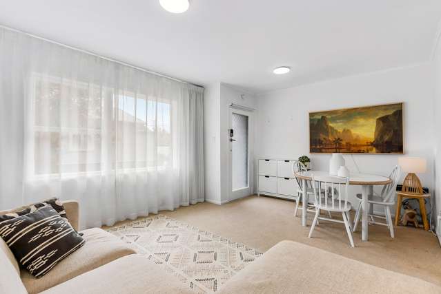 2/102 Victoria Street Onehunga_4