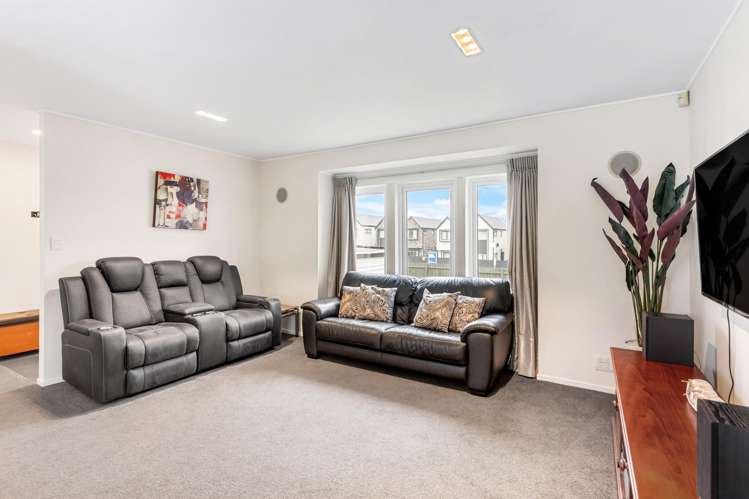 174 Prince Regent Drive Farm Cove_13