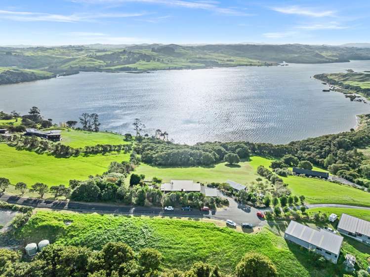 37 Pa Road Kaiwaka_30