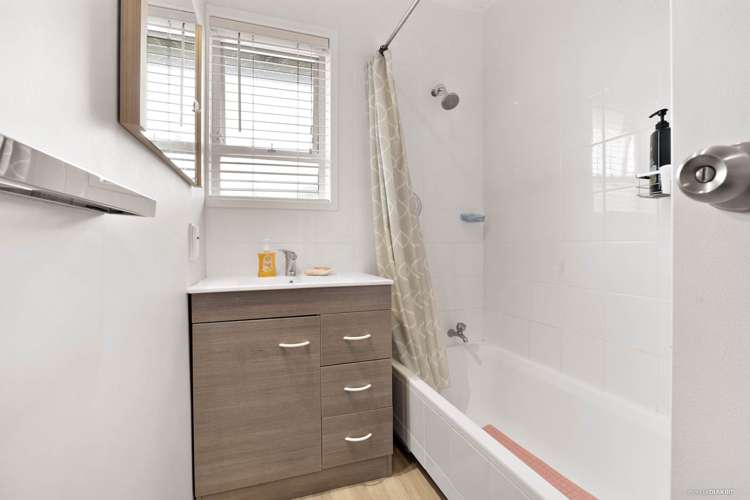 1/37 Ashdown Place Pahurehure_10