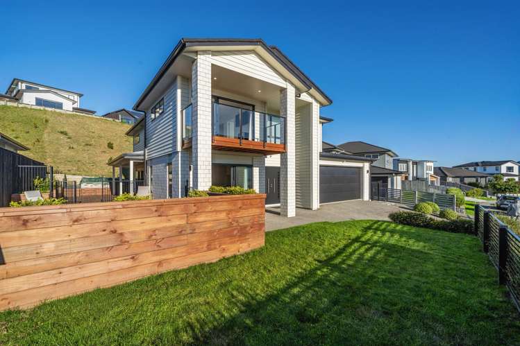 111 Queen Charlotte Drive Aotea_27