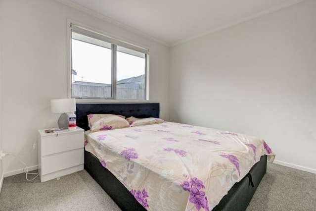 1/11 Miro Street 2752_4