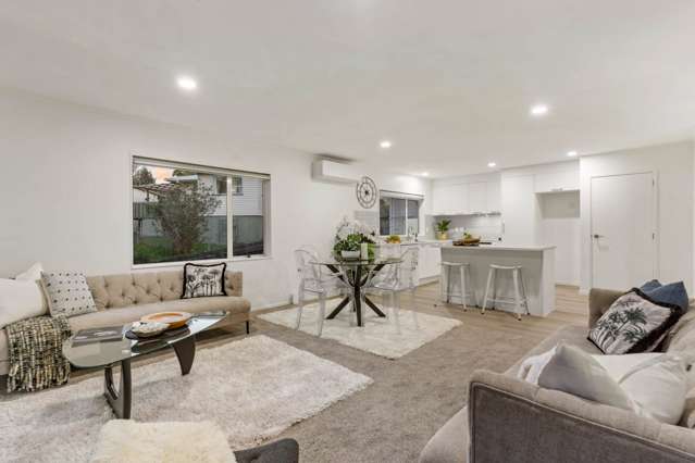 2/20 Carina Crescent Torbay_3