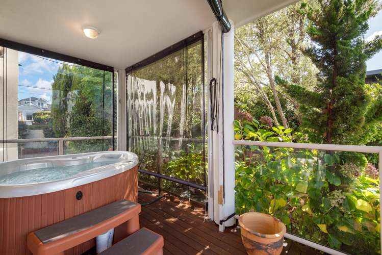 1/20 Tui Glen Road Birkenhead_11