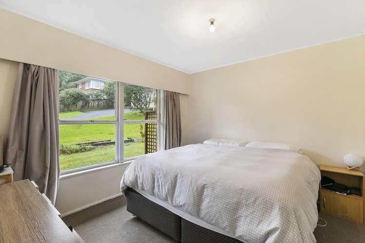 1/53 Ayton Drive Totara Vale_5