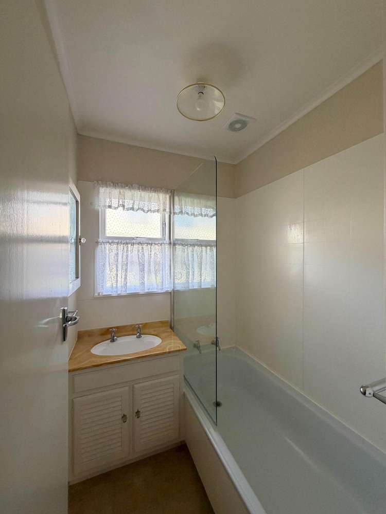 1/116 Owairaka Avenue Mt Albert_7