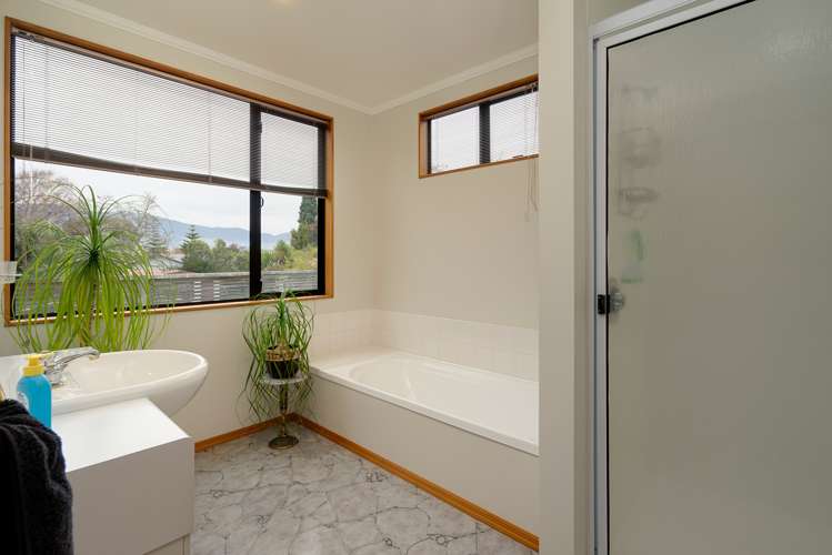 57 Golf Road Tahunanui_13