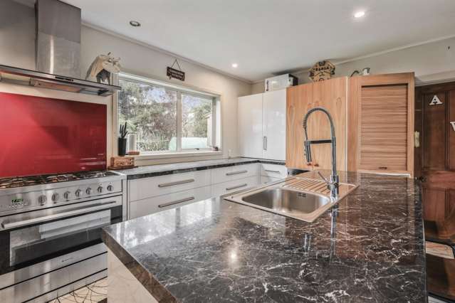 1689b Cust Road Cust_3