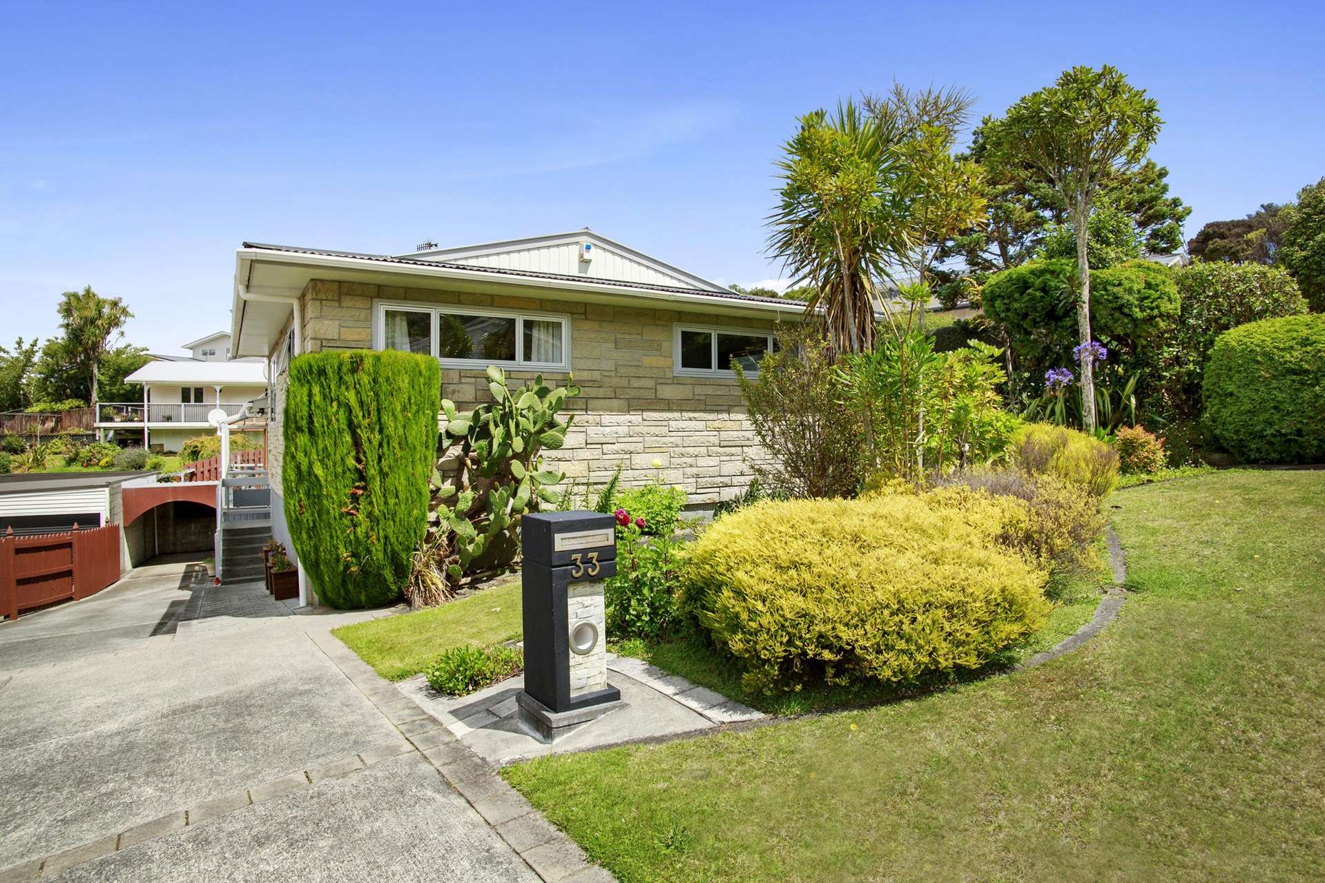 33 Redvers Drive Belmont_0