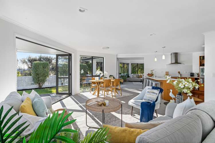 72 Blue Heron Rise Stanmore Bay_7