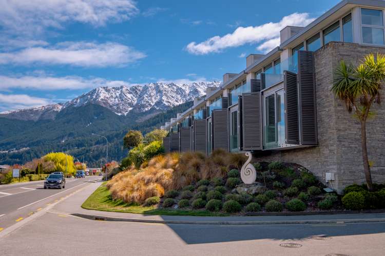16/96 Frankton Road Queenstown_11