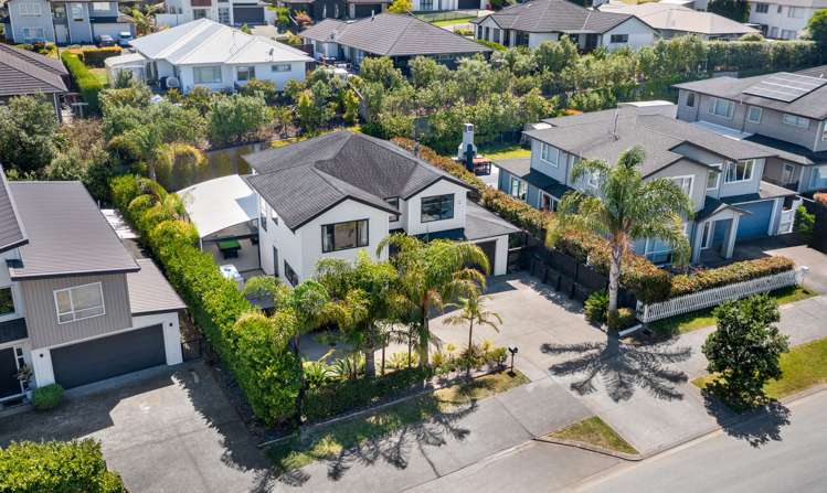 24 Flavell Drive Orewa_37