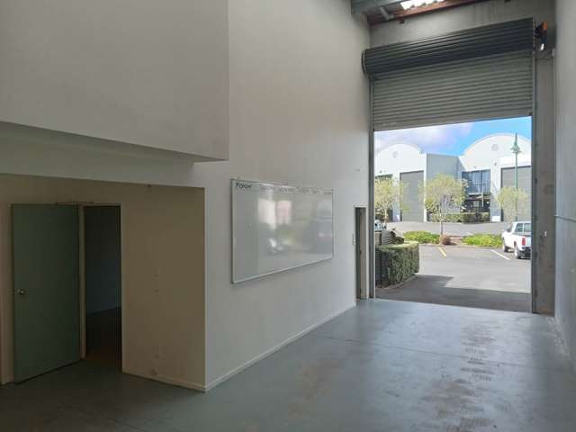 Unit 11/6 Airborne Road Rosedale_2