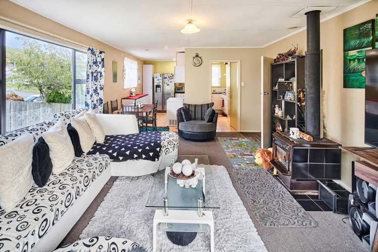 15 Kalingo Street Waitangirua_6