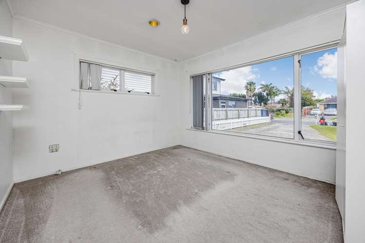 76 Mclean Avenue Papatoetoe_11