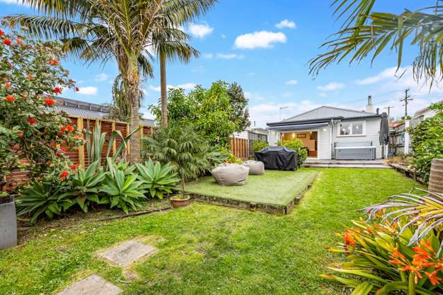 28 Edgars Road Westmere_1