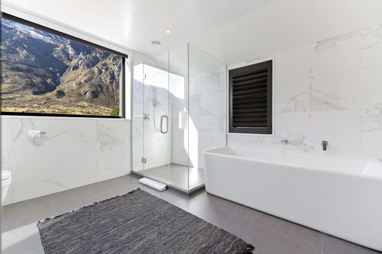 4 Stockyard Lane Jacks Point_13