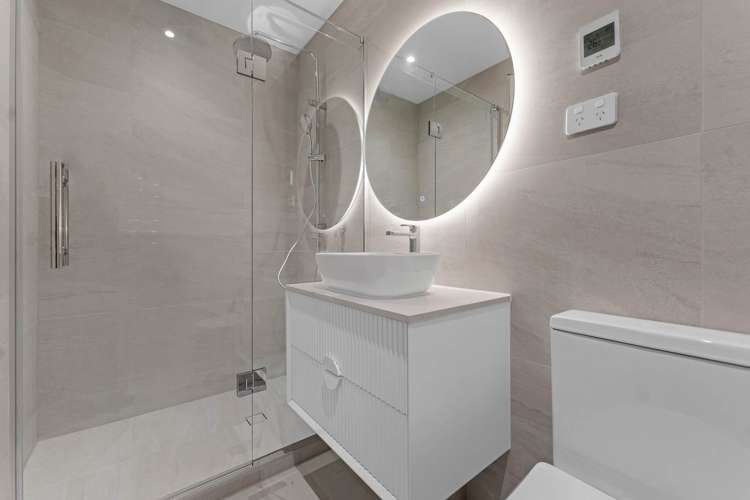 60A,B,D Lewisham Street Highland Park_40