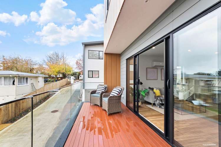 3/18 Pine Street New Lynn_8