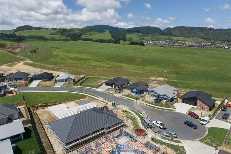 3 Tarata Place Owhata_5