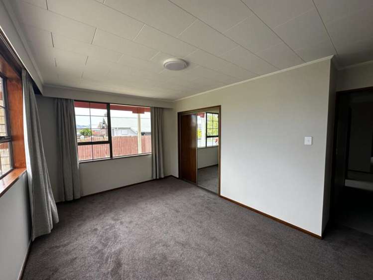 81 High Street Mosgiel_9