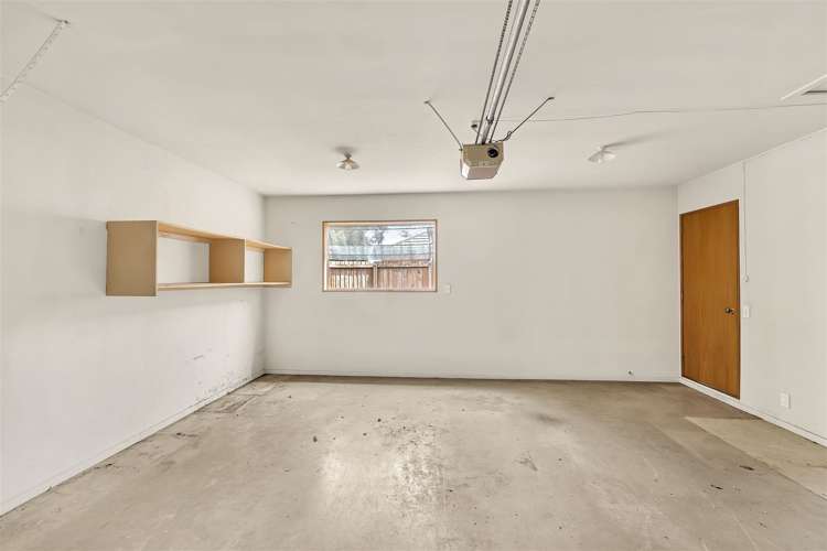 1/9 Claverley Gardens Avonhead_13