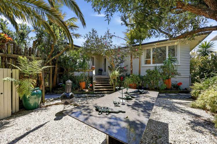 185 Halsey Drive Lynfield_27
