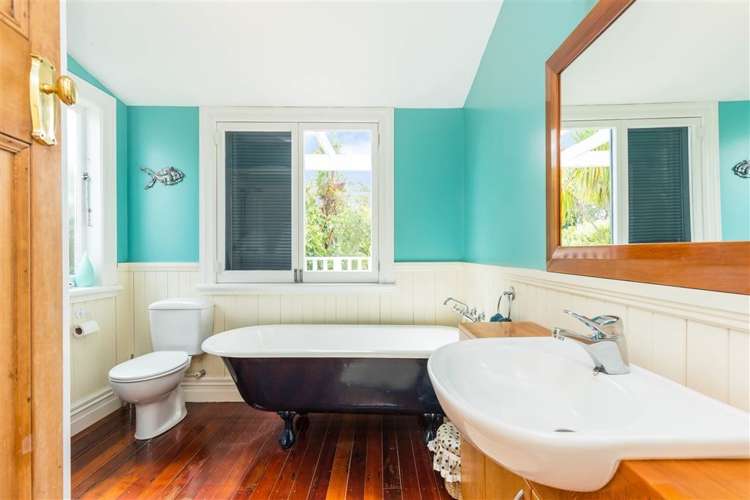 24 Mozeley Avenue Devonport_13