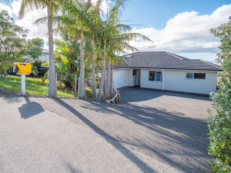 11 Christine Drive Coopers Beach_26