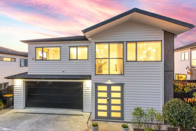 Avondale's Premium Executive Family Home