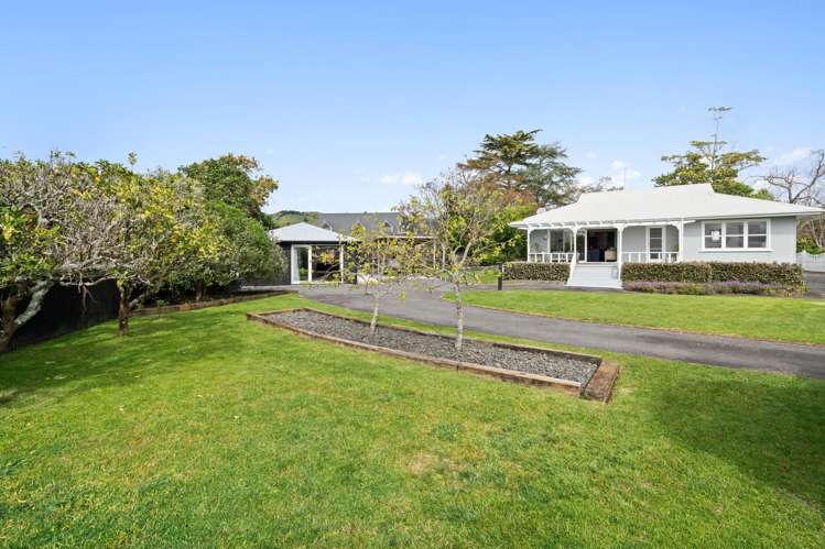 6 Ferndale Drive Kawakawa Bay_16