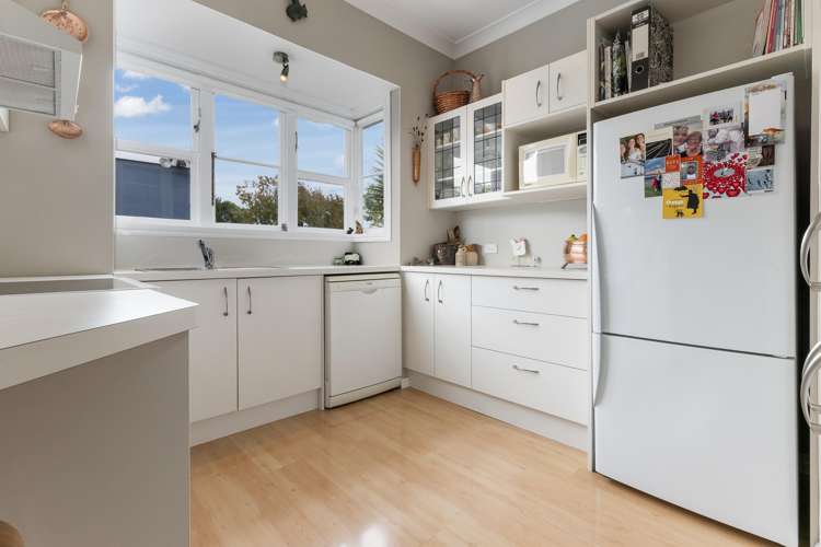 24 Queenwood Road Levin_8