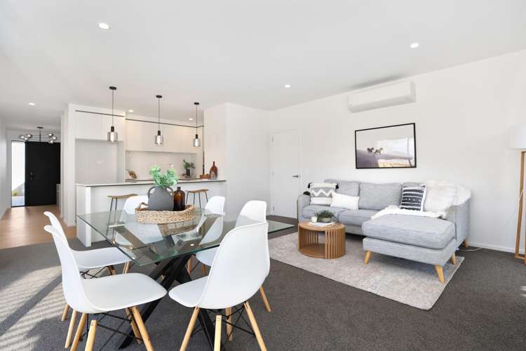 2 Orwell Way Elgin_2