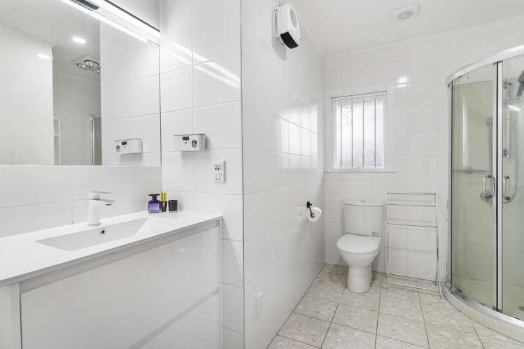 1/51 King George Avenue Epsom_8