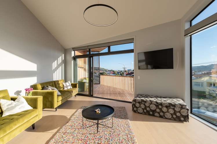 64 Ira Street Miramar_9