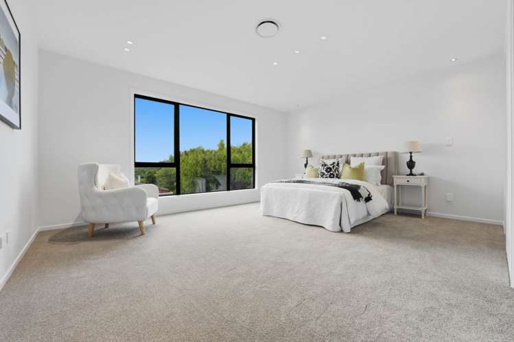 7B Cruickshank Crescent Meadowbank_16